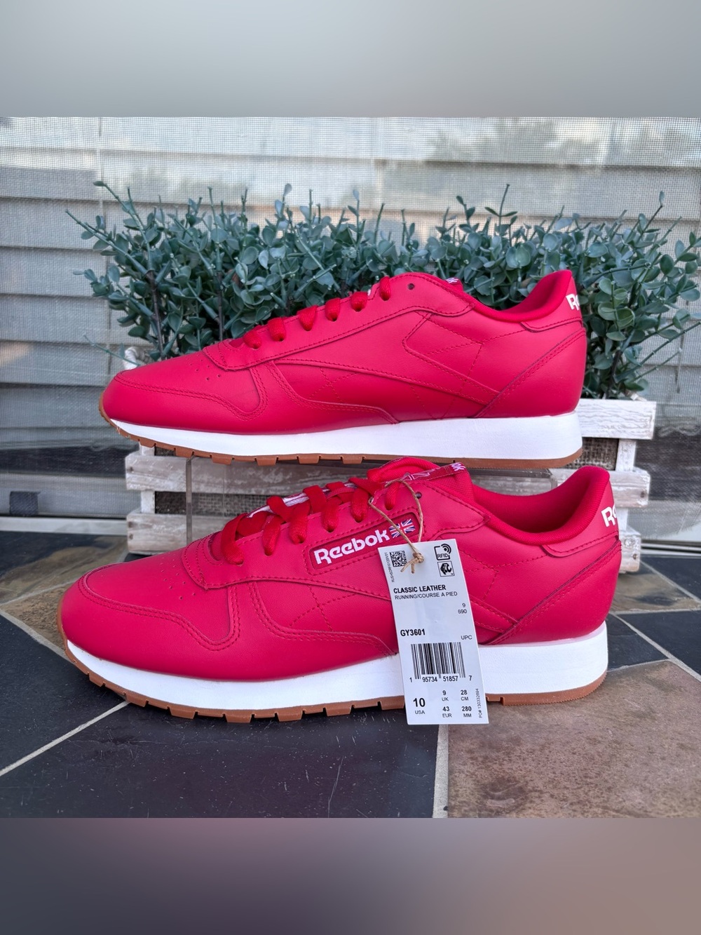 Reebok Classic Leather 'Vector Red Gum' Sneakers Men’s 10